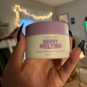 I Dew Care Berry Melting Remover